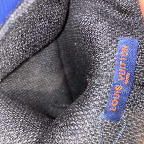 Louis Vuitton and Moncler beanie bundle - Picture 3 of 6